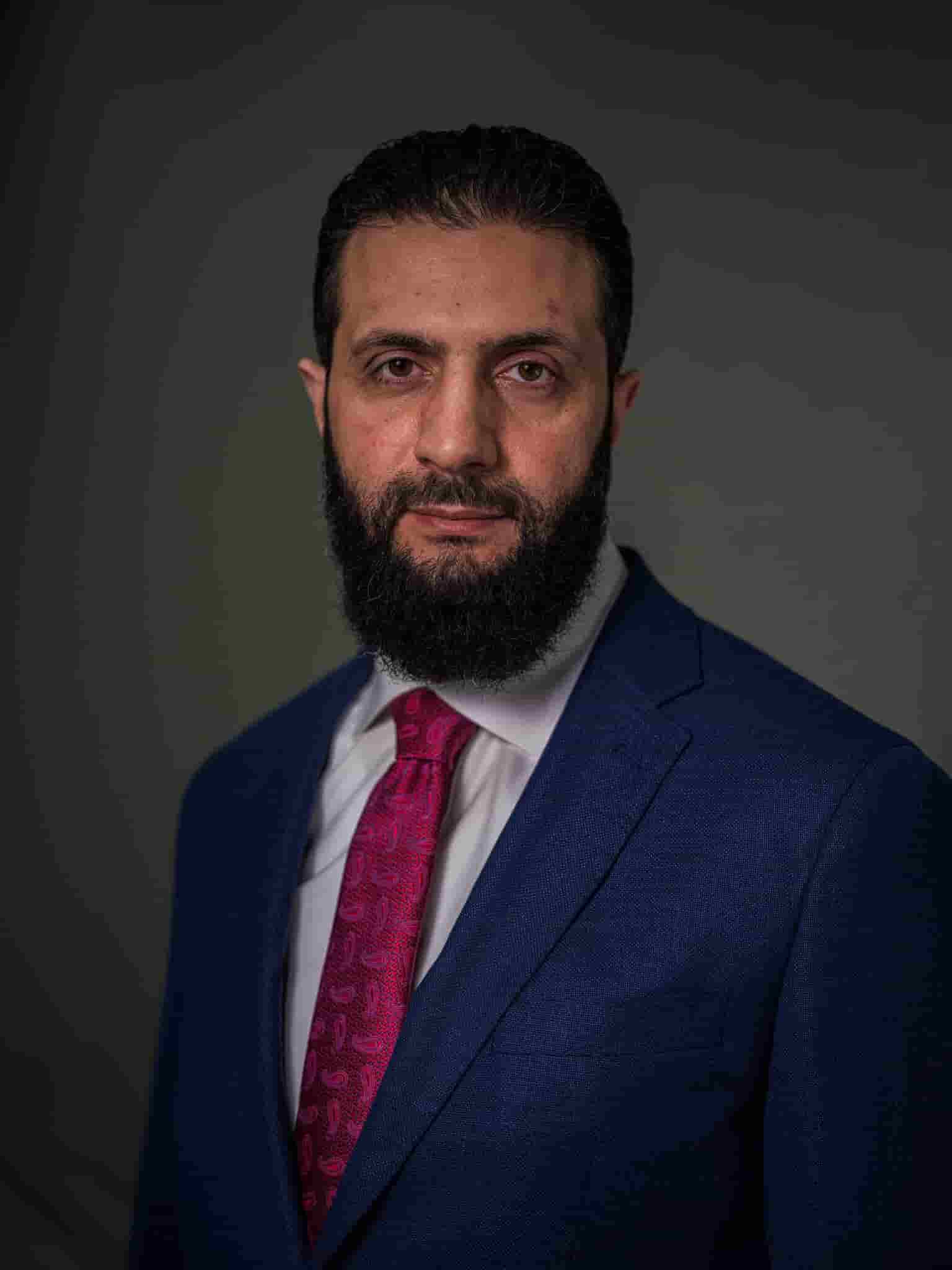 Retrato de Ahmed al-Sharaa