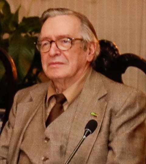 Porträt von Olavo de Carvalho